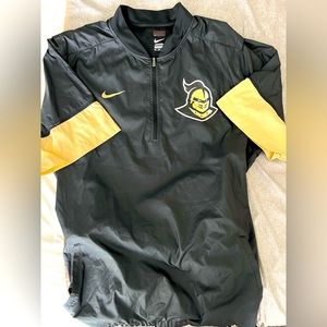 UCF NIKE LIGHT WEIGHT PULLOVER JACKET SHORT SLEEVE XXL